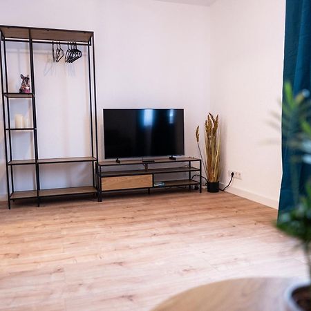 Klassen Apartments! Stadtnahes Ferienhaus* Mit Terrasse In Aulendorf * Fuer 6-8 Personen المظهر الخارجي الصورة