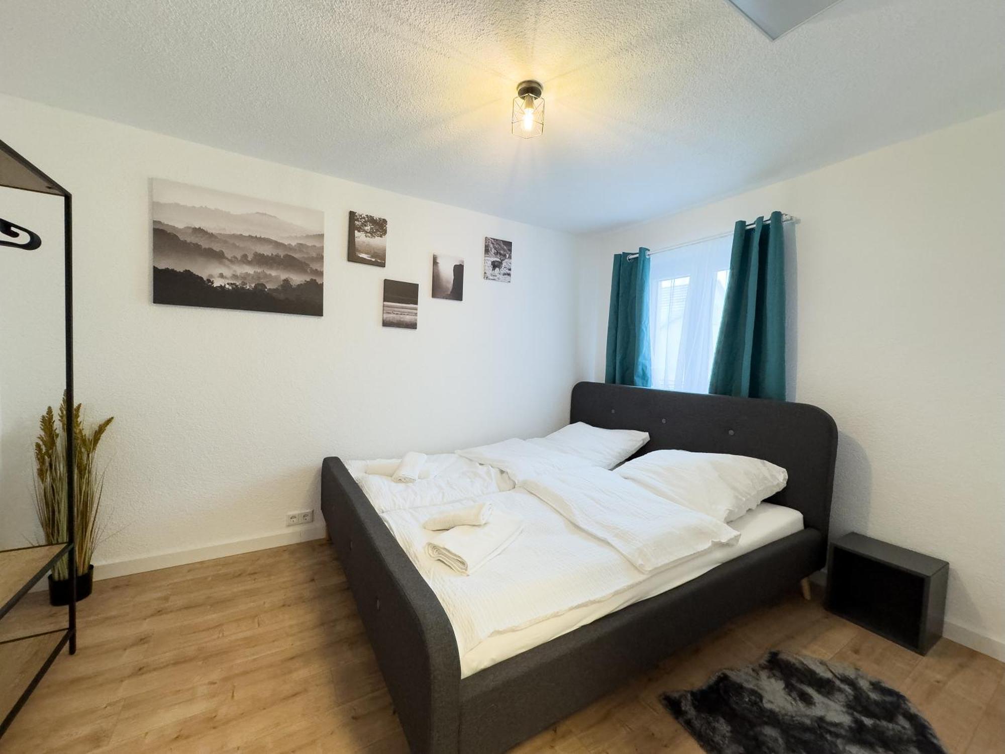 Klassen Apartments! Stadtnahes Ferienhaus* Mit Terrasse In Aulendorf * Fuer 6-8 Personen المظهر الخارجي الصورة