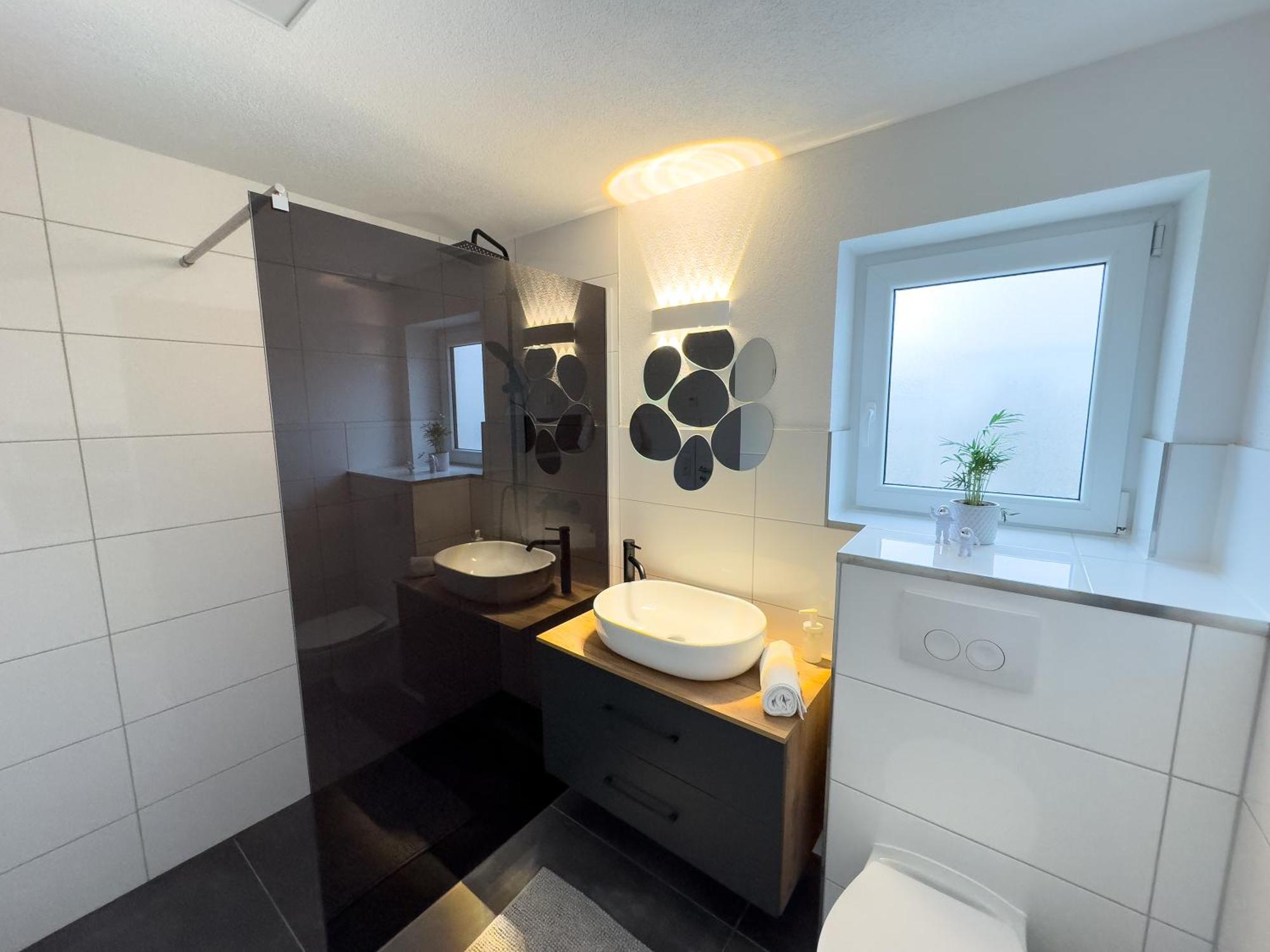 Klassen Apartments! Stadtnahes Ferienhaus* Mit Terrasse In Aulendorf * Fuer 6-8 Personen المظهر الخارجي الصورة